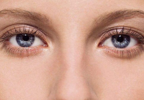 云南失敗鼻整形手術(shù)修復醫(yī)生