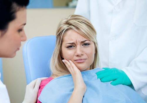 武漢縫線雙眼皮醫(yī)生