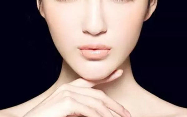 海南哪家豐胸整形醫(yī)院口碑好？2023年前十名單揭曉，驚艷全程高能！