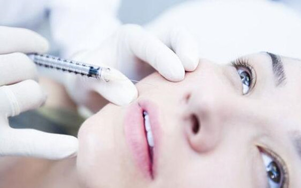 佛山哪家眼窩填充膠原蛋白整形醫(yī)院效果好？2023年佛山醫(yī)療整形機(jī)構(gòu)排名榜單曝光！