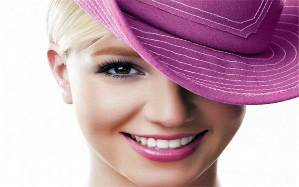 長(zhǎng)沙哪家整形醫(yī)院是玻尿酸面部填充的領(lǐng)軍者？2023年長(zhǎng)沙十大玻尿酸面部填充?？漆t(yī)院等待你的揭曉！