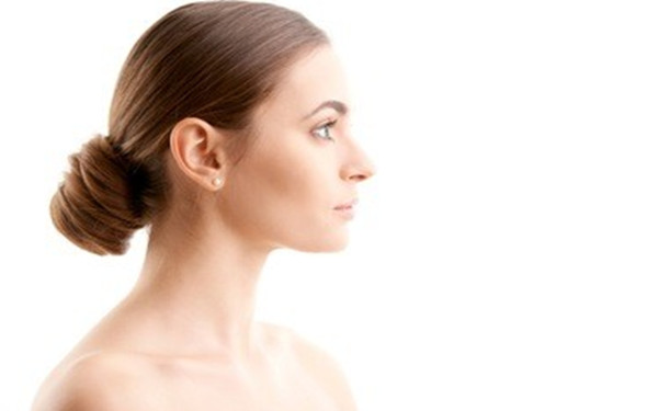 2023年哪家整形醫(yī)院能夠有效去除頸部皺紋？醫(yī)療美容機(jī)構(gòu)排名速查！