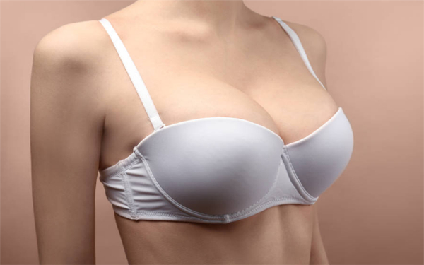 廣州領(lǐng)先的韓式生態(tài)骨隆鼻整形美容醫(yī)院排名2023前10強(qiáng)！