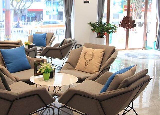 桂林自體真皮填充眼窩排行前十位的大型美容醫(yī)院名單詳解！桂林星范整形強(qiáng)勢推薦~