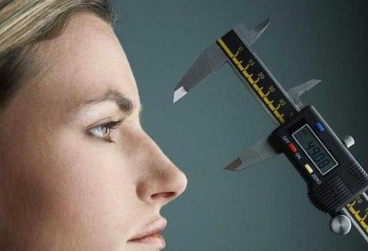 不要被營銷號帶偏了，鼻骨矯正其實很簡單