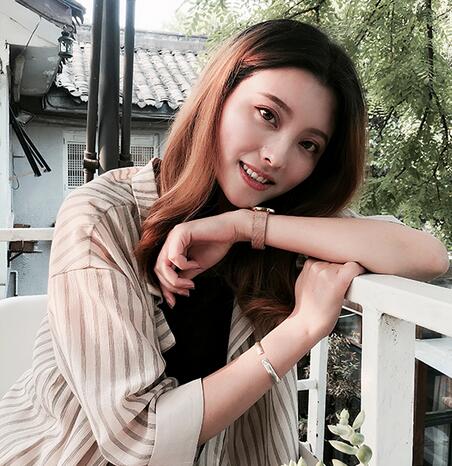 上海首爾麗格樸興植下頜角整形三個月