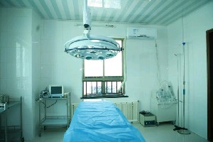 蘭州明倫醫(yī)療美容門診部開內(nèi)眼角對眼睛有影響嗎？開內(nèi)眼角如何避免風(fēng)險？