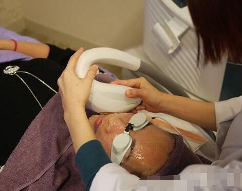 手術(shù)中 手術(shù)中