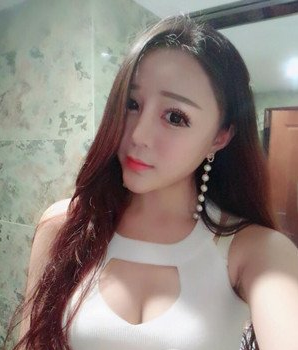 深圳南西子黃藝做自體脂肪隆胸案例效果對(duì)比圖 深圳南西子黃藝做自體脂肪隆胸案例效果對(duì)比圖