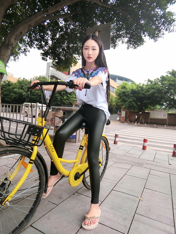 成都美立方整形醫(yī)院黃華醫(yī)生做大腿吸脂怎么樣？附大腿吸脂案例