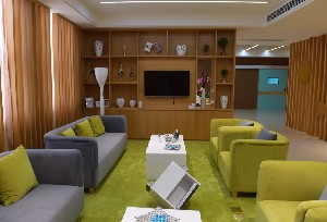 重慶時(shí)光整形激光祛眼袋有何優(yōu)勢？祛眼袋什么原理？