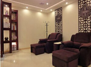 鄭州大同整形激光去黑眼圈安全嗎？價格多少？