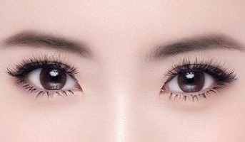 貴陽長江醫(yī)院整形美容中心激光祛眼袋