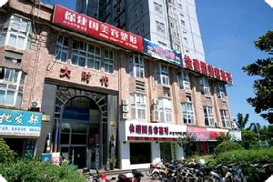 寧波徐建國整形醫(yī)院假體隆鼻有何優(yōu)點？能保持多久？