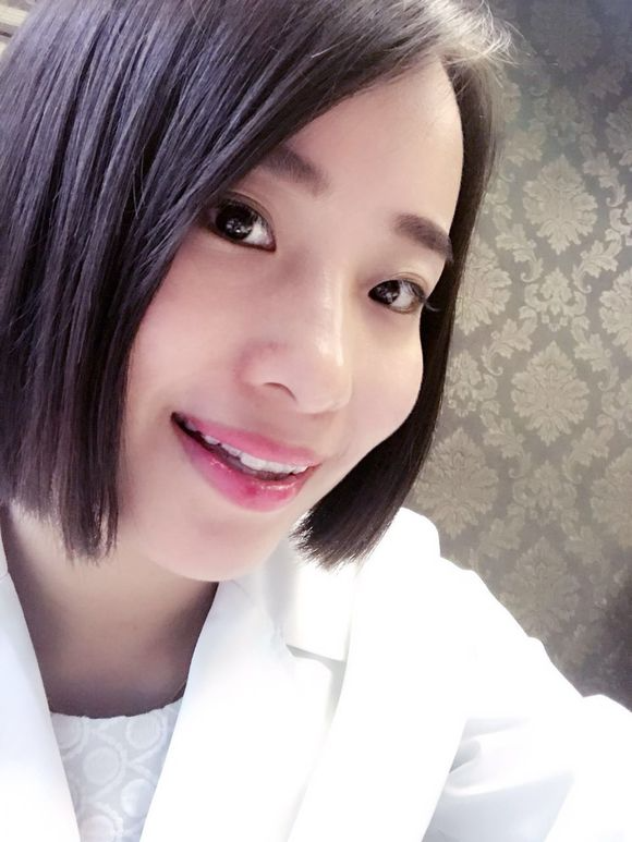 重慶齊美口腔周映丞醫(yī)生做牙齒隱形矯正怎么樣？附牙齒隱形矯正案例