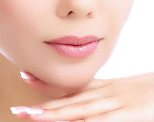 鄂爾多斯武瑞明醫(yī)學(xué)美容門(mén)診部硅膠墊下巴