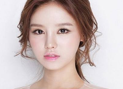 泉州脂管加醫(yī)療美容門診部自體脂肪面部填充