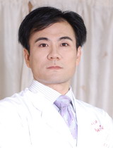 南寧美麗焦點醫(yī)療美容門診部職偉醫(yī)生