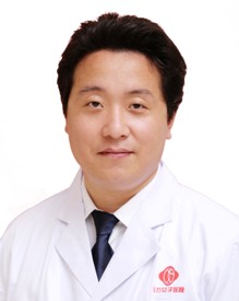 鄭州東方女子醫(yī)院醫(yī)療美容科慎攻關(guān)醫(yī)生