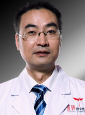長沙亞韓醫(yī)學美容醫(yī)院李凡年醫(yī)生