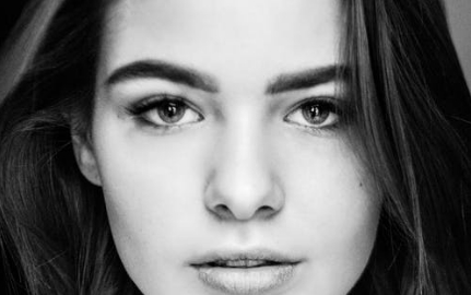 假體隆鼻多久可以完全恢復(fù)？