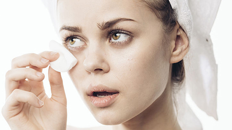 膠原蛋白豐蘋果肌大概要多少錢？手術價錢怎么樣？