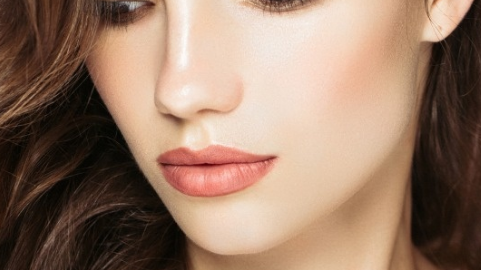 歪鼻子怎么矯正？歪鼻手術一般該怎么護理？