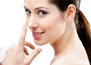 福建自體脂肪隆鼻整形醫(yī)院哪幾家好？2022人氣醫(yī)院一覽！