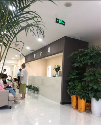 鄭州洪波整形美容醫(yī)院_護(hù)士站