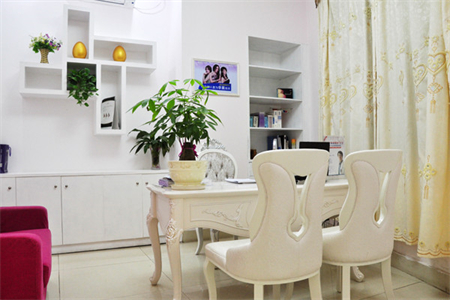 浙江維納斯整形醫(yī)院_咨詢室