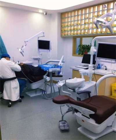 長沙牙大夫口腔門診部_治療室