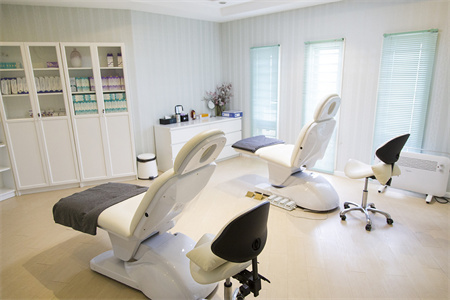 上海醫(yī)顏醫(yī)療美容門診部_注射室