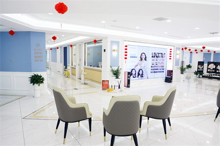 常州百年植發(fā)醫(yī)療美容診所_等候區(qū)