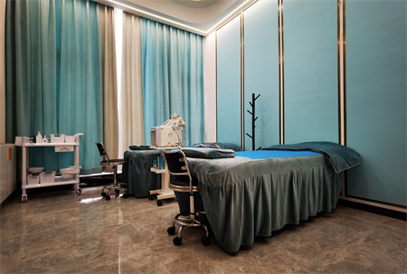 恩施美年華整形外科醫(yī)院_小氣泡治療室