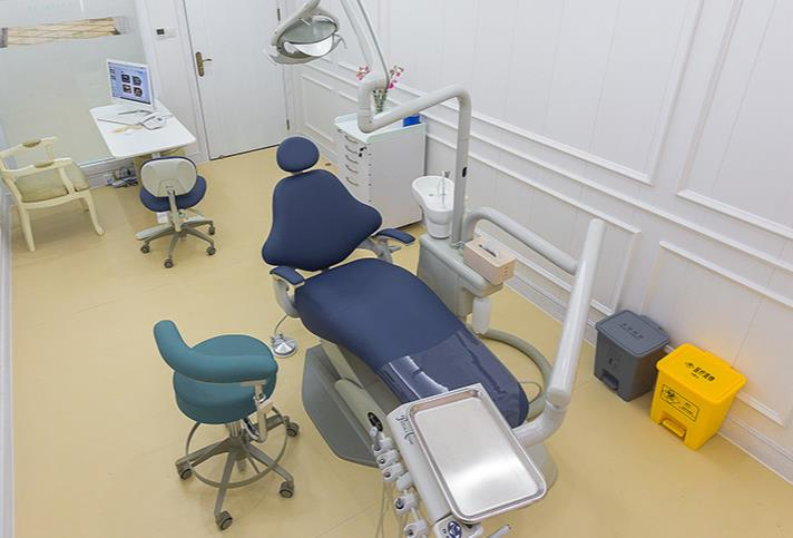 廣州柏德口腔門(mén)診部_治療室