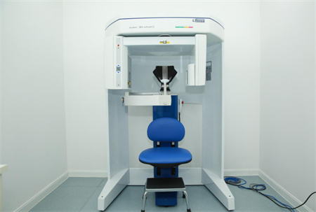 南京美奧口腔門(mén)診部_美奧CT室