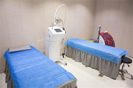 深圳鵬程醫(yī)院整形美容中心_治療室