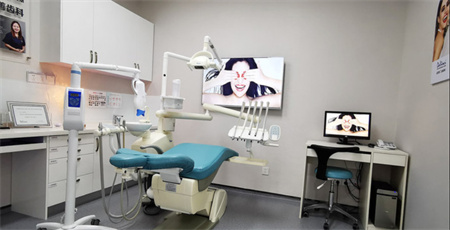 深圳上善口腔門(mén)診部_診室