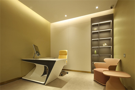 沈陽(yáng)億美醫(yī)療美容診所_咨詢室