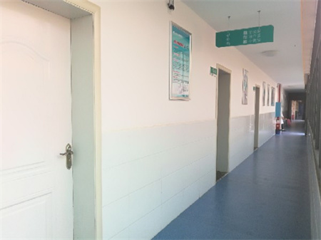 長沙七日升傳濟中醫(yī)門診部_過道