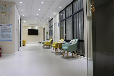 長沙青和醫(yī)療美容診所_走廊
