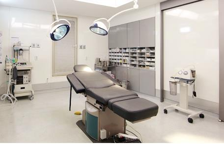 長(zhǎng)沙麗美泓愛(ài)伊莎貝爾醫(yī)療美容門(mén)診部_手術(shù)室