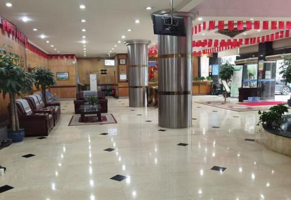 長(zhǎng)沙鴻業(yè)皮膚病?？漆t(yī)院_大廳 