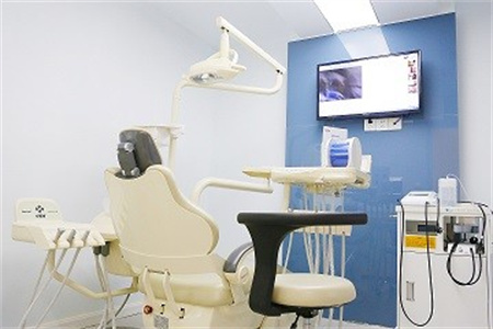 長(zhǎng)春牙博士口腔門(mén)診部_治療室2