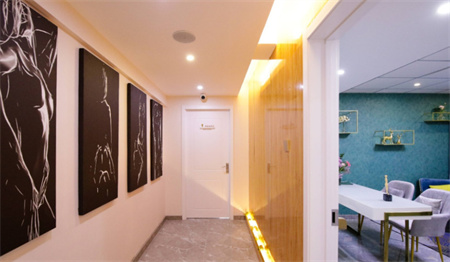 長春薇瀾醫(yī)療美容門診部_咨詢室