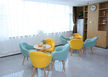 長(zhǎng)春諾貝爾口腔門(mén)診部_休息區(qū)