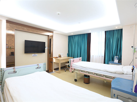 長春伶秀天成醫(yī)療美容門診部_病房