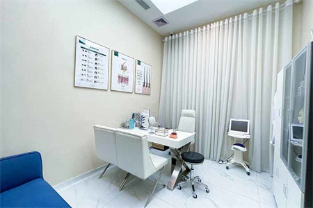 長春伶秀天成醫(yī)療美容門診部_咨詢室
