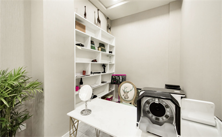 長春愛麗醫(yī)療美容門診部_咨詢室