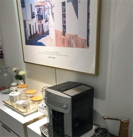 玉溪曹汝智醫(yī)療美容診所_醫(yī)院環(huán)境